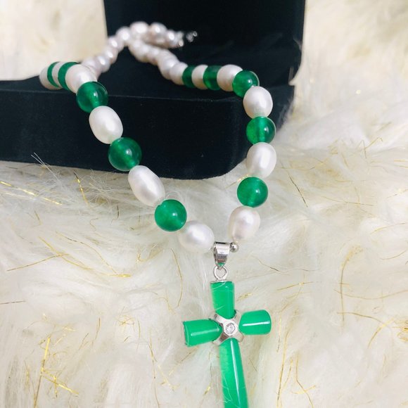 Jewelry - Freshwater Pearl Natural Jade Cross Necklace